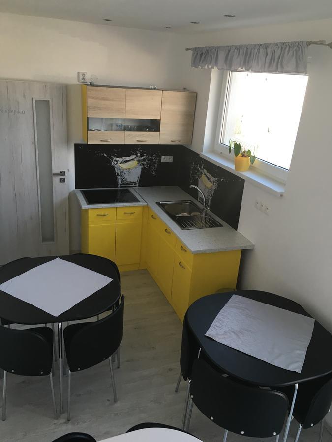 Mini Motel Budimir ภายนอก รูปภาพ